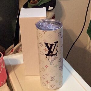 Fashion LV Tumbler